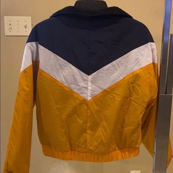 Guess Jacket - Picture 4 of 5